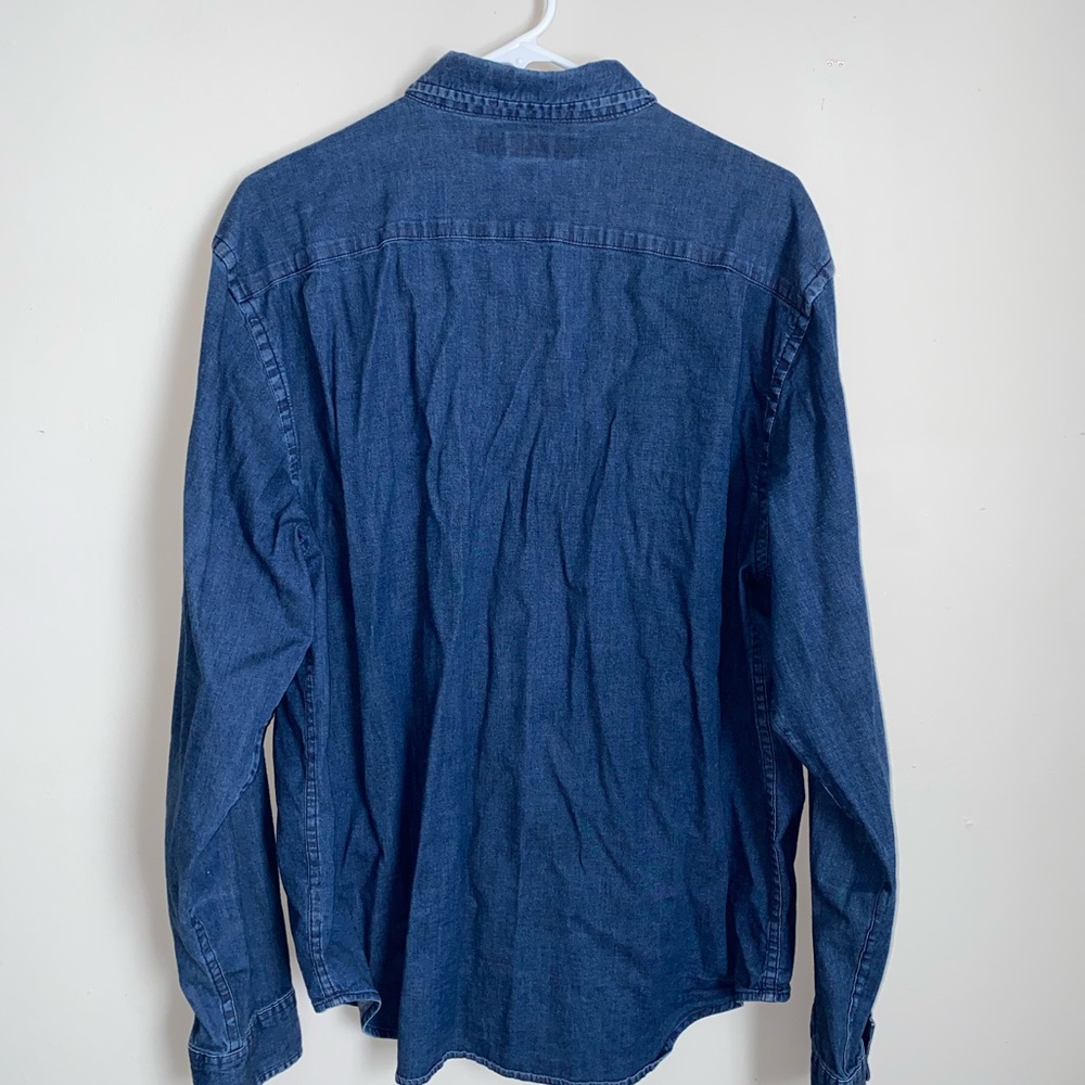 Old Navy Men’s Regular Fit Everyday Shirt. Navy blue. Size XL.